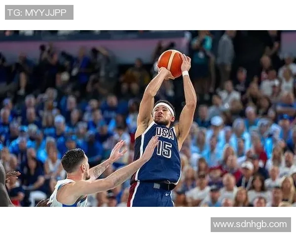 聚焦15号球星精彩表现推荐 强势崛起带领球队走向辉煌